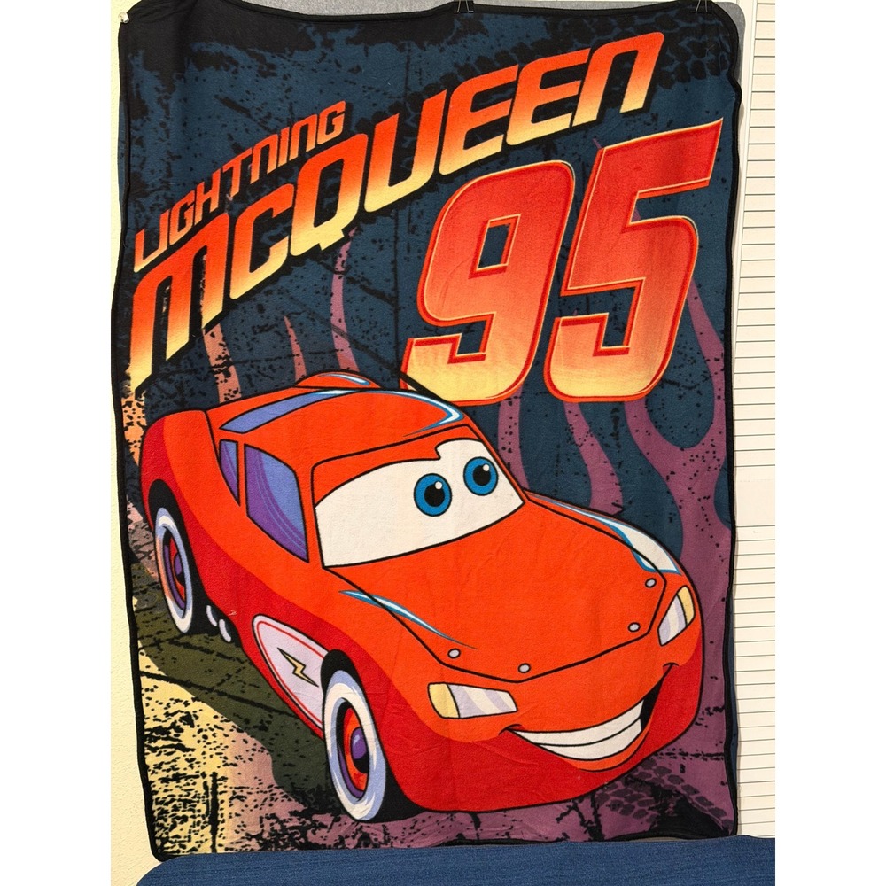 Disney Pixar Cars Lightning McQueen Throw Blanket Red Blue Racing Kids Bedding